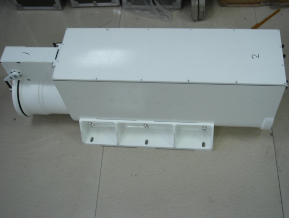 15倍連續變焦據鏡頭(280)